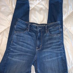 American Eagle Super High-Rise Jegging